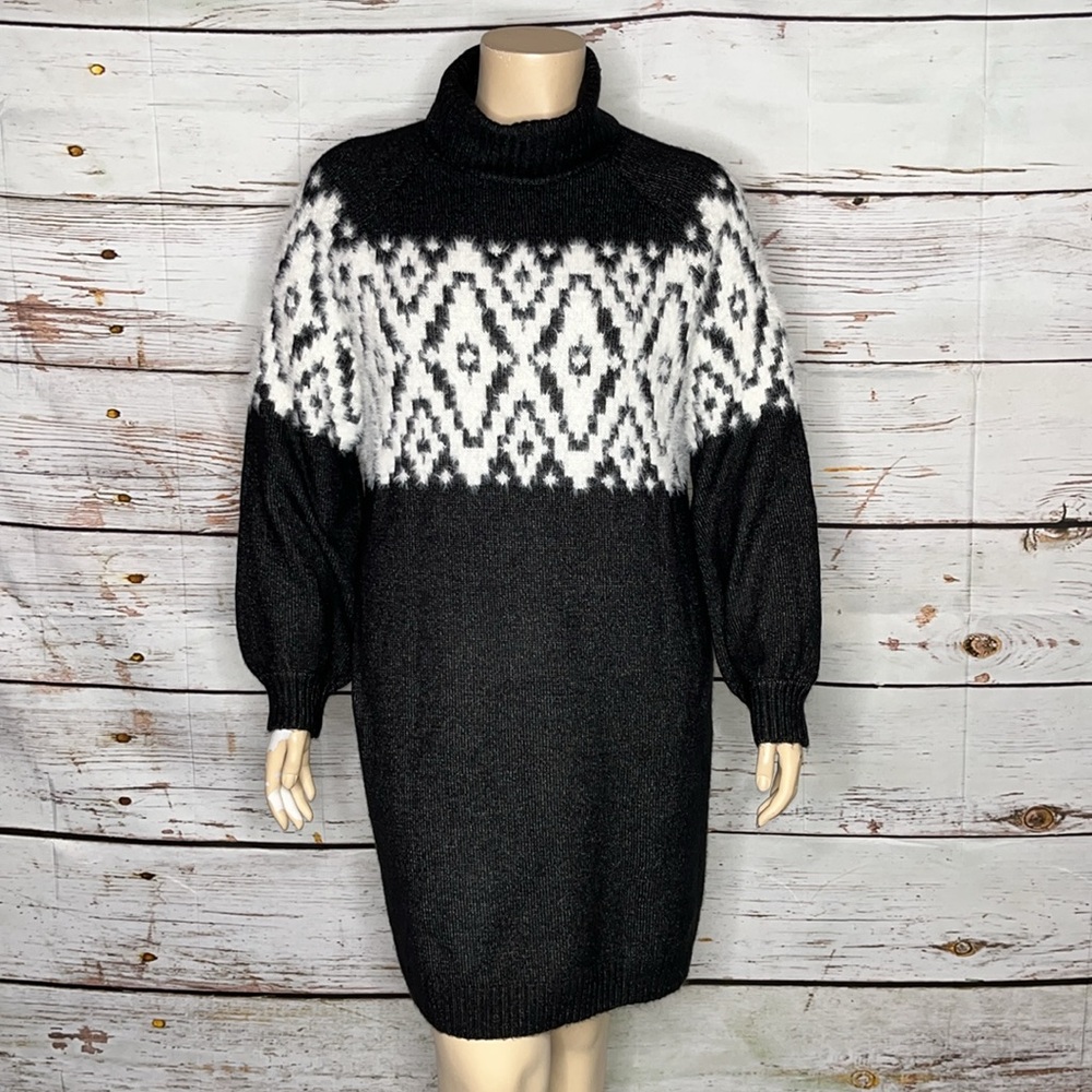 Maurices Black and White Long Sleeve Dress - Picture 1 of 4
